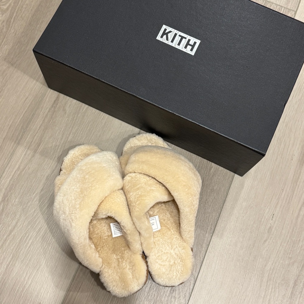 Kith fluffy slippers
